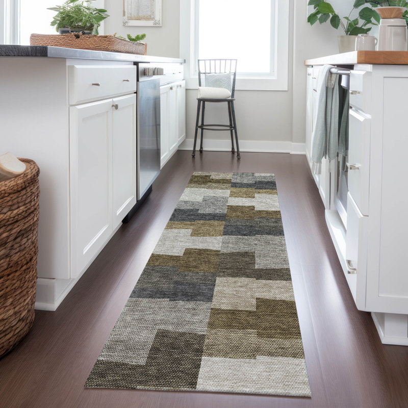  Melania Area Rug, Runner 2'3" x 7'6"
