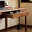 Bureau de style moderne en bois-1963984087