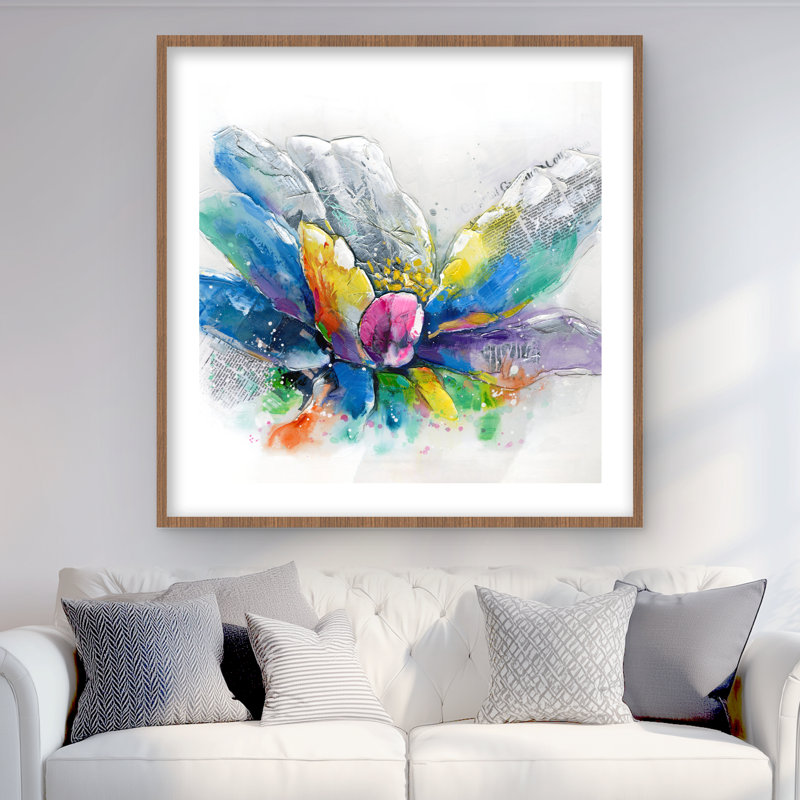 Fleur abstraite avec journal - reproduction botanique encadrée, H 36 po x l 36 po, Brun
