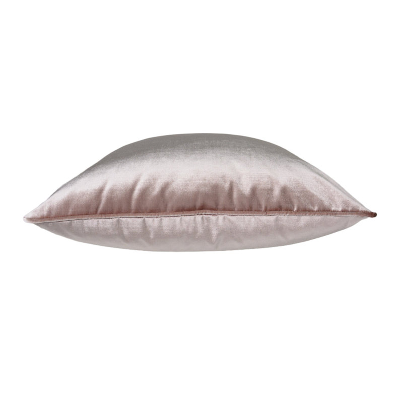 Coussin décoratif en velours 22 po x 22 po Cloud9 Design Castle Hill Zain pour canapé, lit et amp; Sièges de salon, Rosé