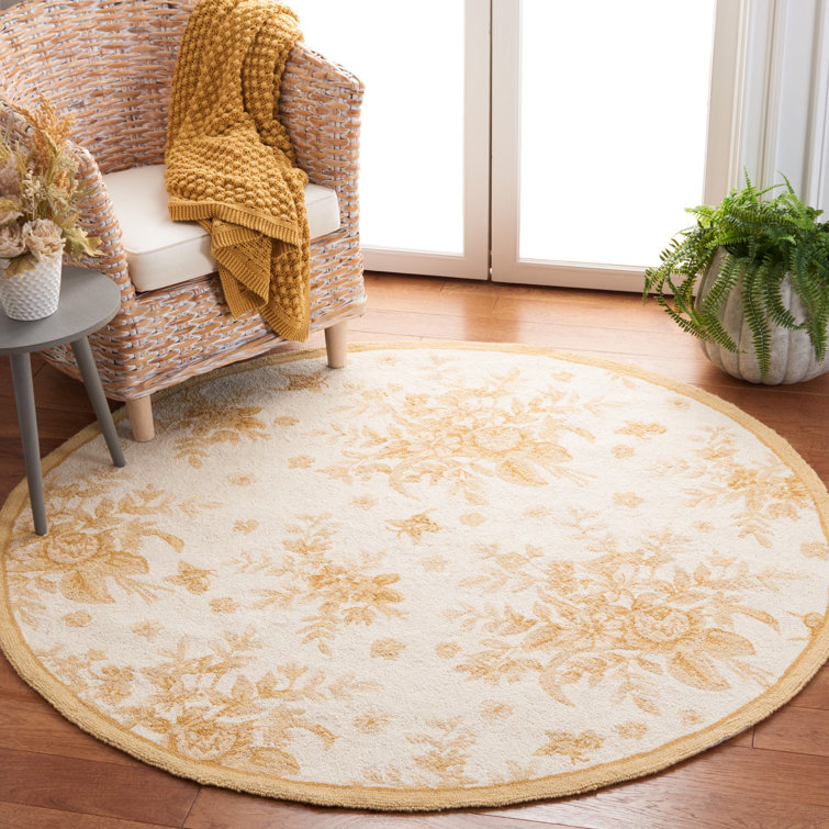 Hollander Hand-Hooked Wool Gold Area Rug