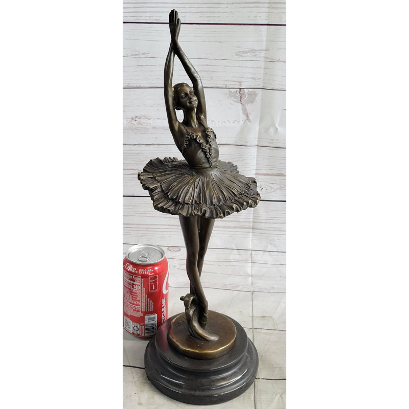 Figurines et sculptures
