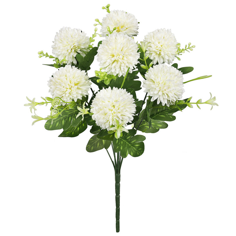 Mum Arrangement, White