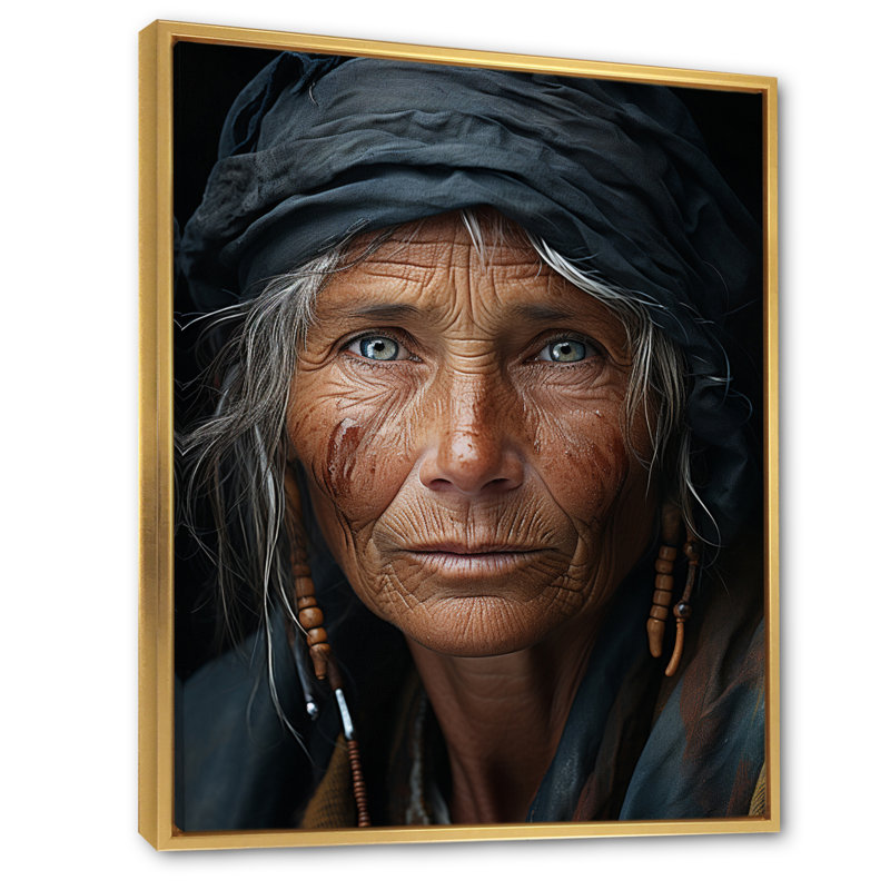 «Avaldi Indian Tribal Portrait Vibrant I», reproduction d'art sur toile, H 20 po x l 12 po x P 1 po, Cadre flottant doré