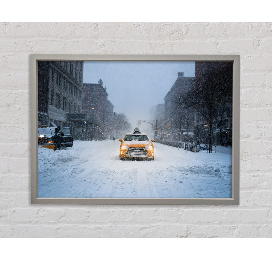 Yellow Cab In The Snow - Einzelbildrahmen Kunstdrucke auf Leinwand