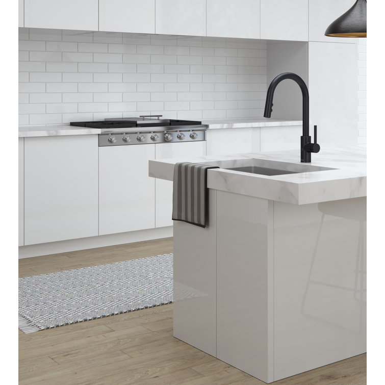 Stellen Pull Down Touchless Single Handle Kitchen Faucet