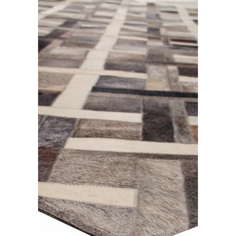 Natural Hide Cowhide Geometric Area Rug, Rectangle 5' x 8'