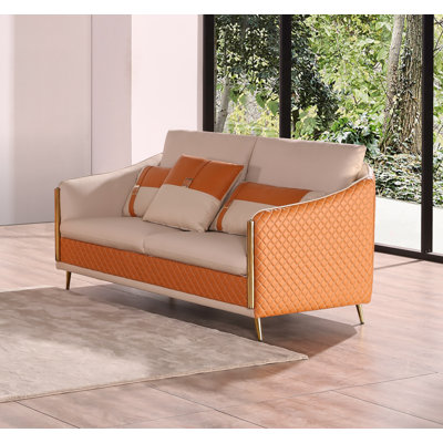 Icaro Loveseat