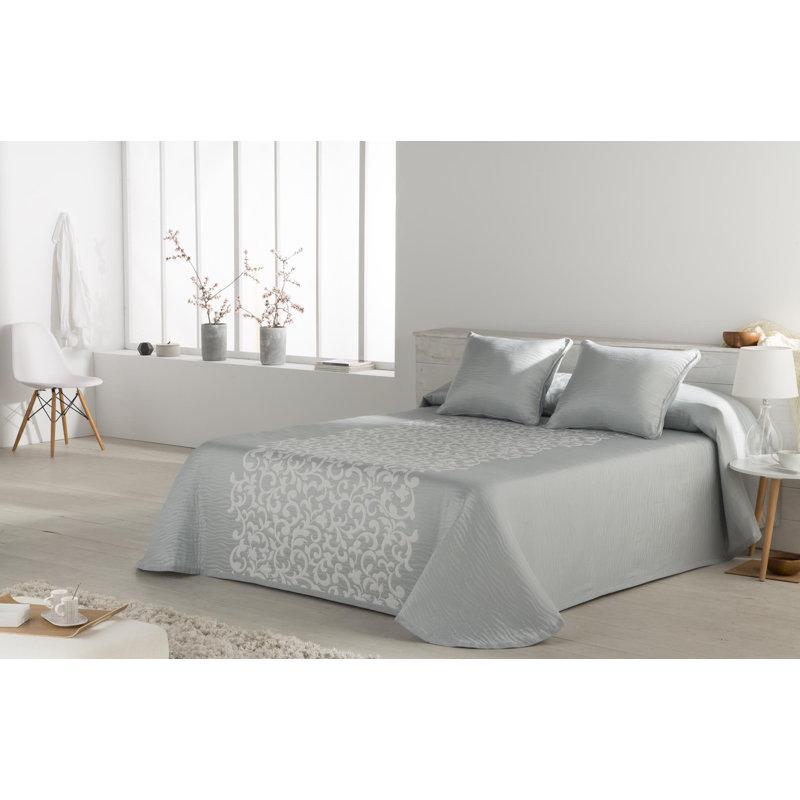 Avalynn Polyester Floral Bedspread
