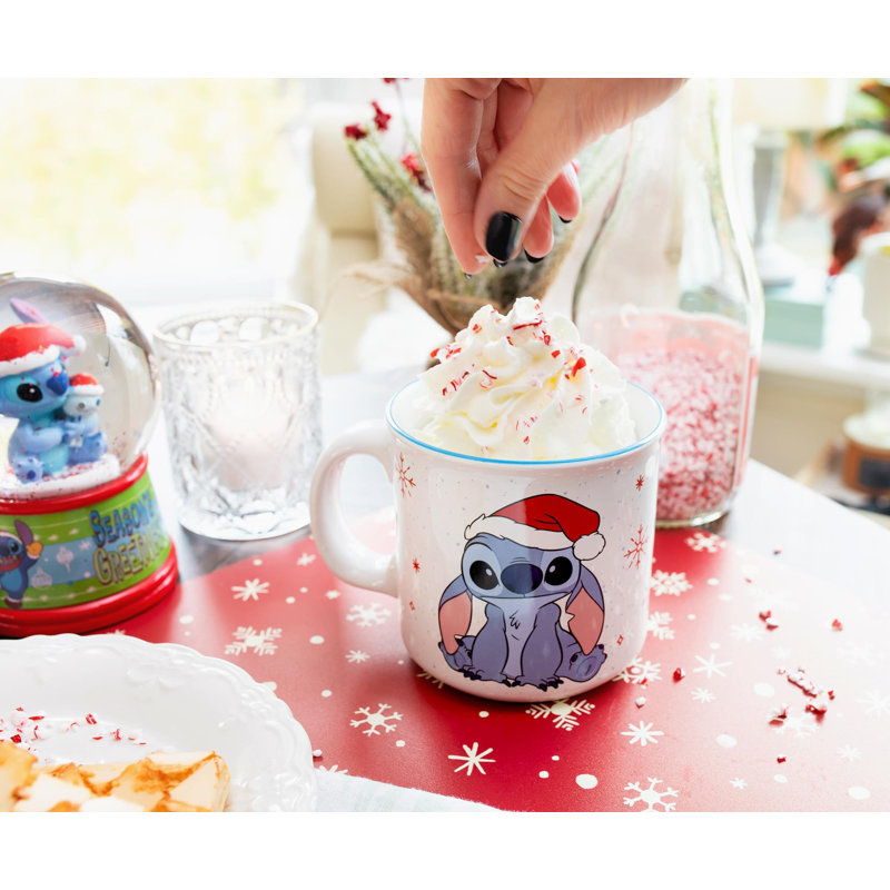 Tasse de camping en céramique avec chapeau de père Noël Disney Lilo & Stitch | Peut contenir 20 onces