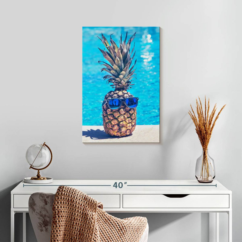 Yarlin Cool Pineapple, 24" H x 16" W