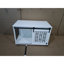 Meuble de 39,96 po moderne pour cage de chien, blanc avec porte de grange coulissante et côté pour petits et moyens chiens d'intérieur, barres en métal, roues verrouillables, cage d'assemblage facile à déplacer sur la surface fonctionnelle, barres de chenil