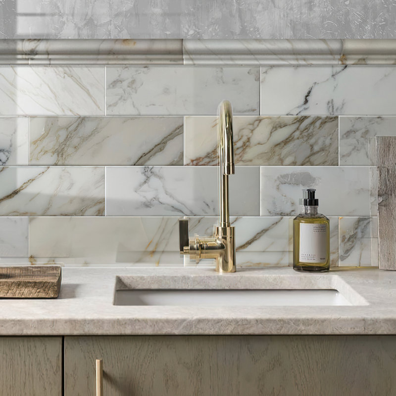 Grandis 12" x 2" Marble Chair Rail Tile Trim in White