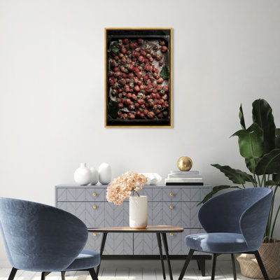 «Food and Cuisine Box of Berries Fruits», reproduction de photo sur toile