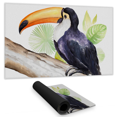 Toucan perched - 14.00"x24.25" Desk mat