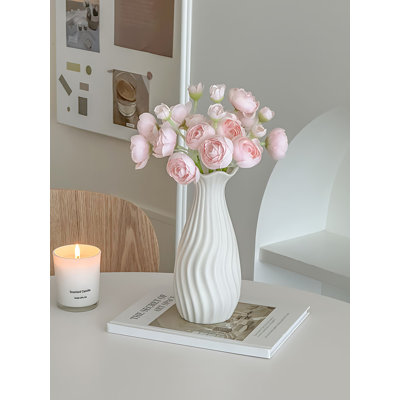 Arrangement de pivoines dans un vase