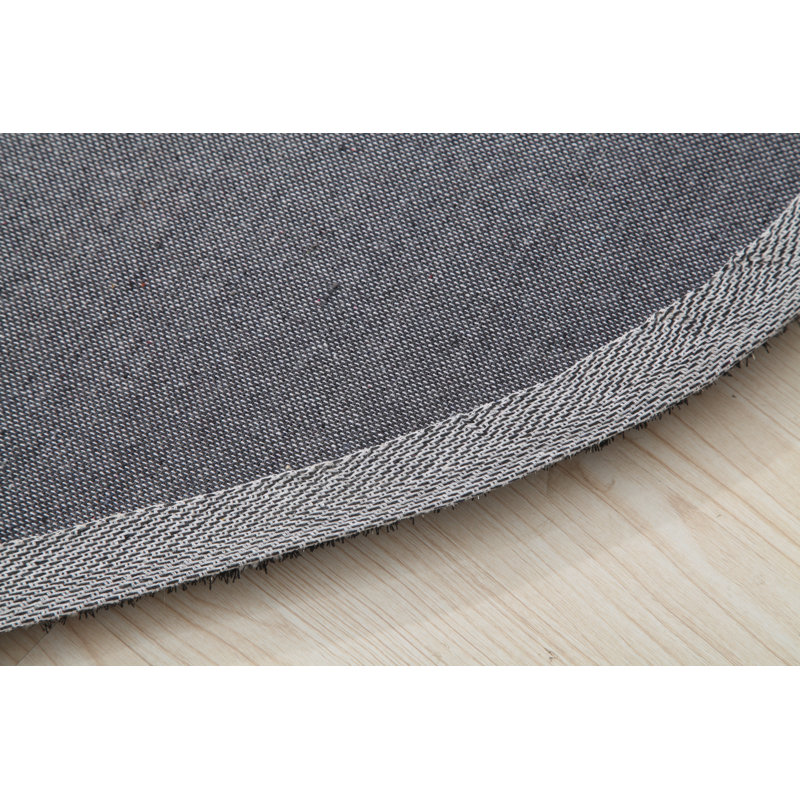Tapis noir touffeté Vivien