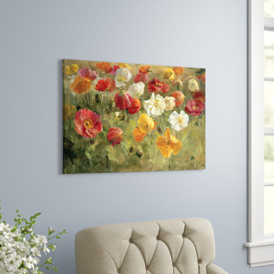 «Poppy Field» par Danhui Nai - Toile tendue, estampe numérique sur toile tendue