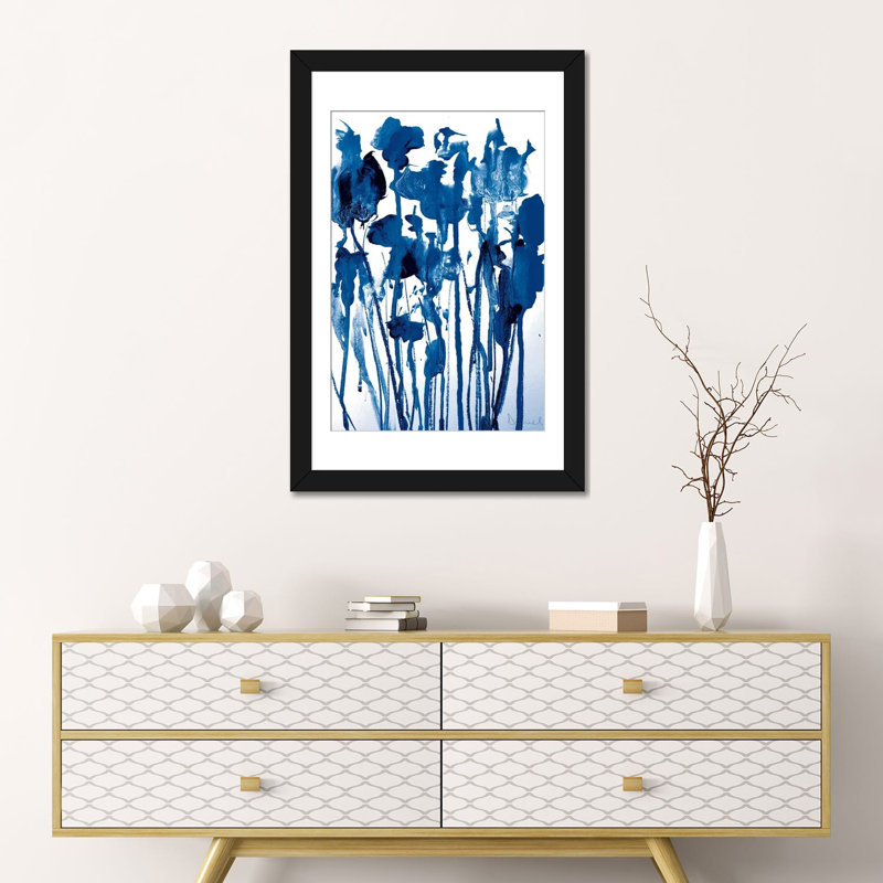 «Navy Flowers», reproduction sur toile, Papier d'art encadré noir, H 32 po x l 24 po x P 1 po