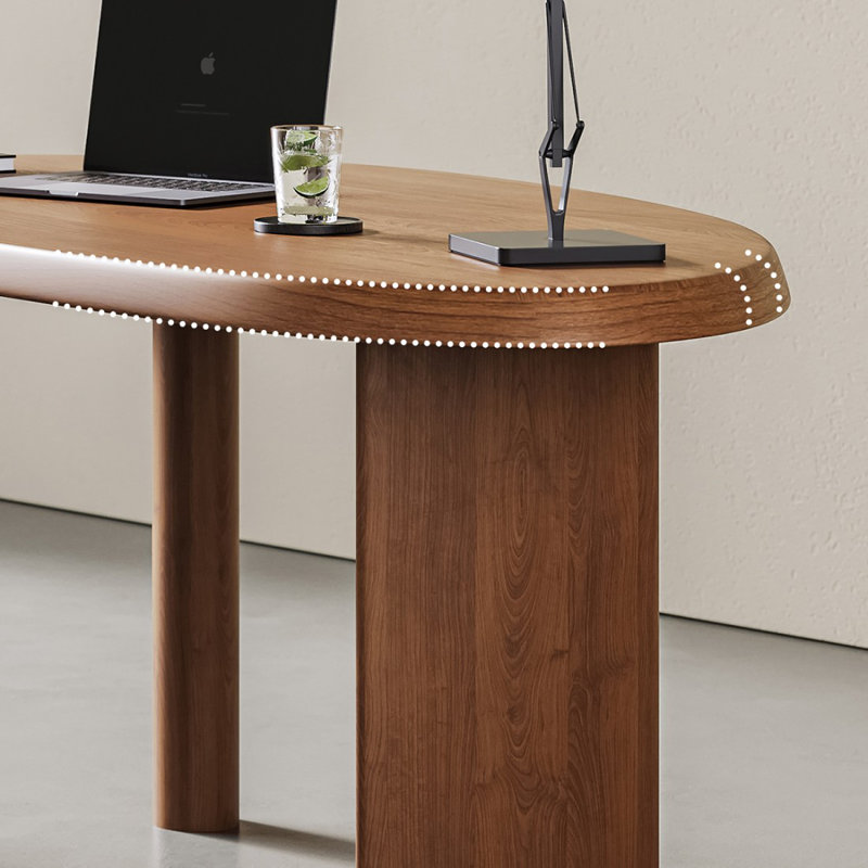 Bureau en bois massif brun clair à forme libre, H 29,53 po x l 70,87 po x P 31,5 po