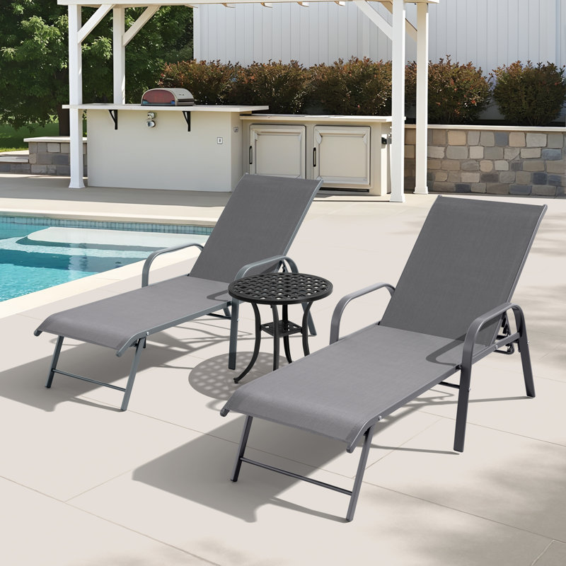 Aluminum Outdoor Chaise Lounge with Round Table, Gray