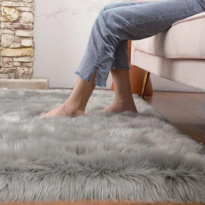 Haefner Faux Fur Indoor Rug, Rectangle 3' x 5'