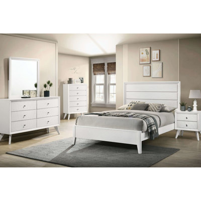 Cadre de lit blanc contemporain pour grand lit, texture ondulée sur la tête de lit à panneau, matériau en bois massif, conception d'angle, pieds en angle, base requise pour l'apparence, panneau de tête de lit, construction, détail,