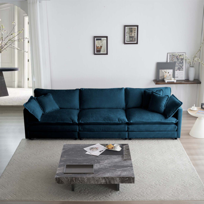 Canapé en chenille de style Mid-Century 3 places avec accoudoirs et coussins décoratifs, parfait pour les salons élégants