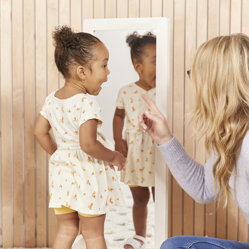Miroir ECR4Kids, Blanc délavé, 36 po x 14,6 po