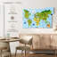 Caricature d'Aliaz sur la carte du monde-107718290