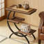 Table de bout en forme de C, 3 niveaux, plateau brun foncé, métal noir mat, 26 po