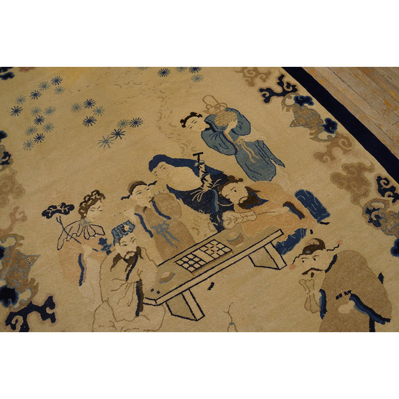 Tapis antique antique de couleur ivoire de Pékin