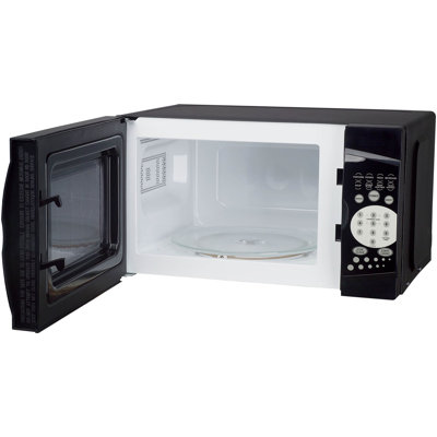 Magic Chef 0.7 Cubic Feet 700 Watt Countertop Microwave with Sensor Cooking