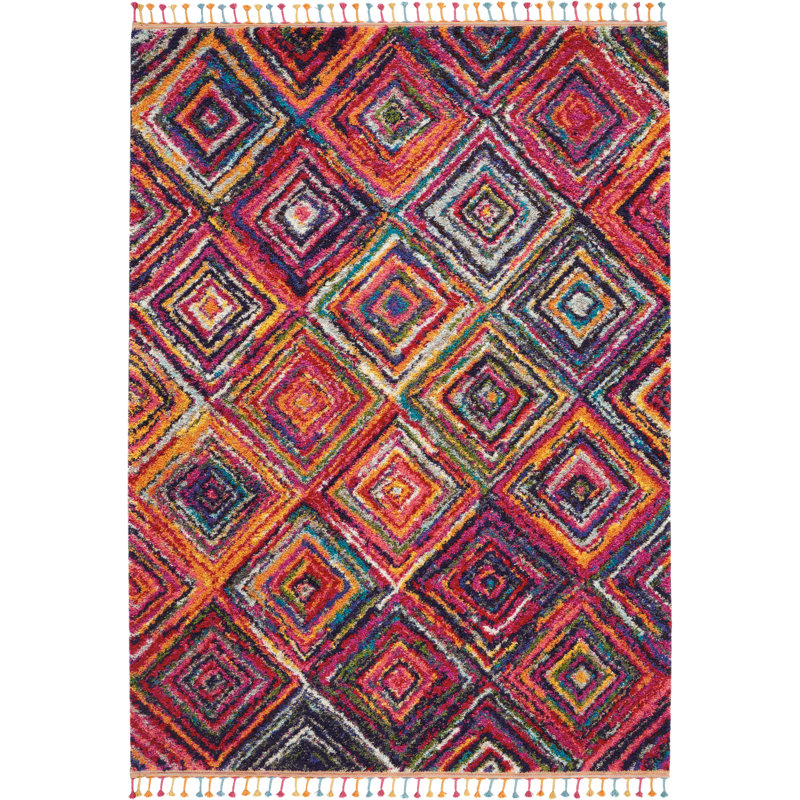 Tapis rouge Lucina Tribal, Rectangle 5 pi 3 po x 7 pi 9 po