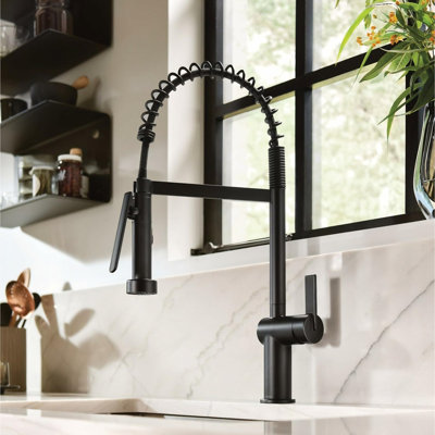 Robinet de cuisine à ressort pré-rinçage MOEN CIA avec PowerBoost Pro noir mat