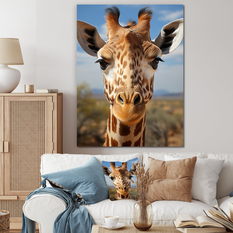 «Blue Giraffe Portrait I», reproduction d'art sur toile, Toile tendue, H 32 po x l 24 po x P 1 po