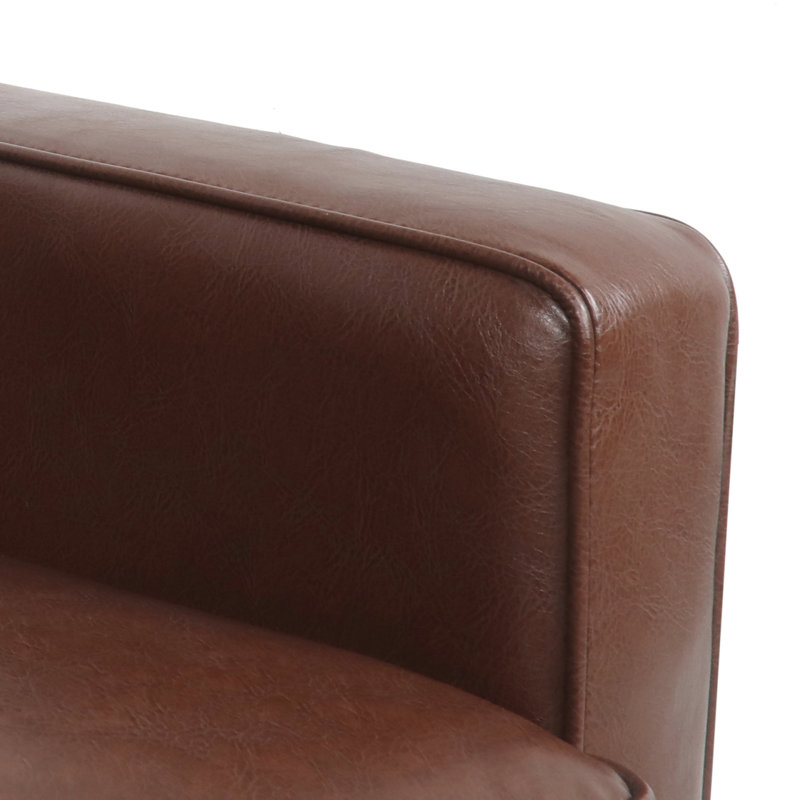 CHAISE CLUB