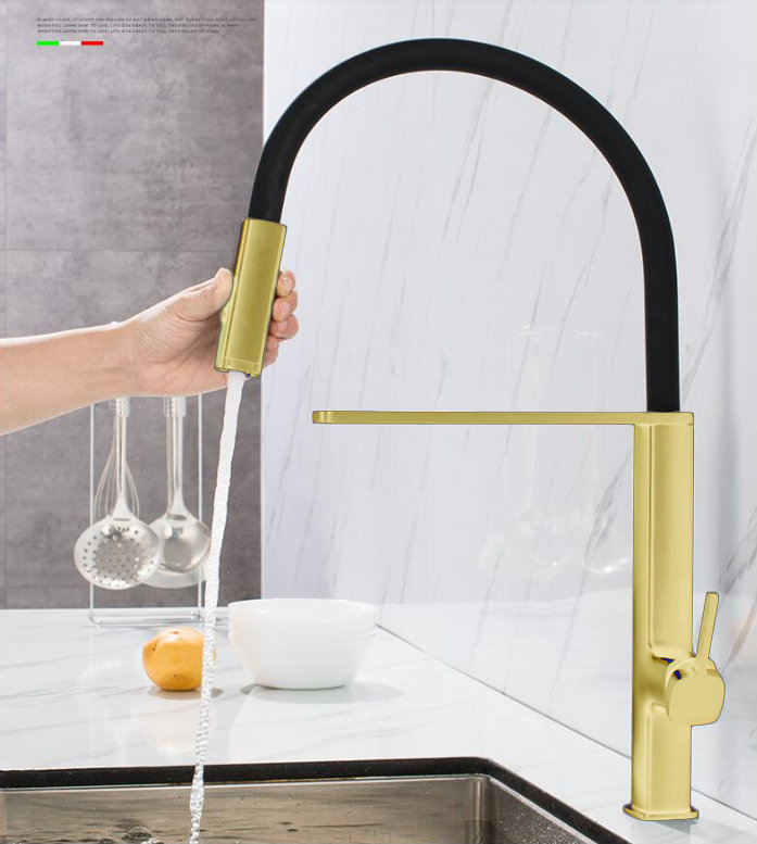 Brushed Gold Modern Pull Out Dual Spray With Magnetic Dock Kitchen Faucet