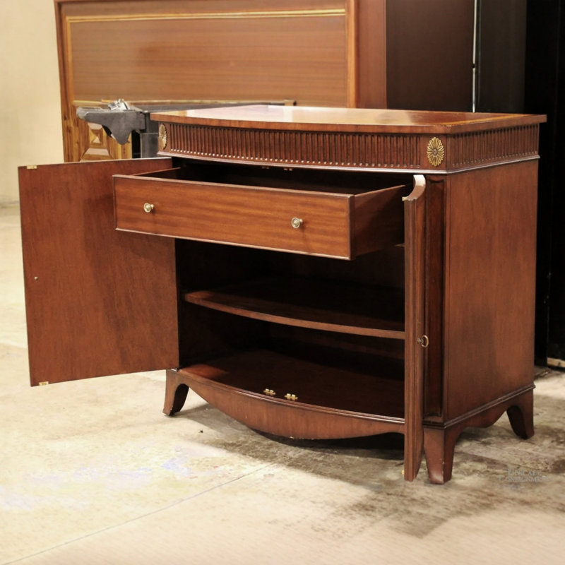 High-End Practical Sideboard