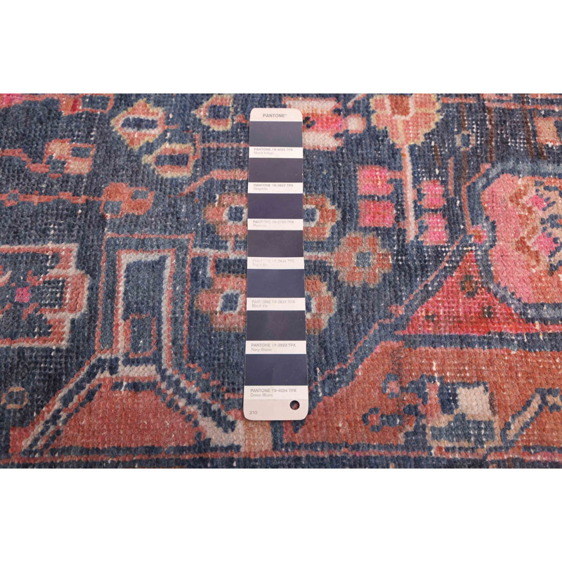 Tapis bleu marine Antalya 4 pi 6 po x 6 pi 8 po