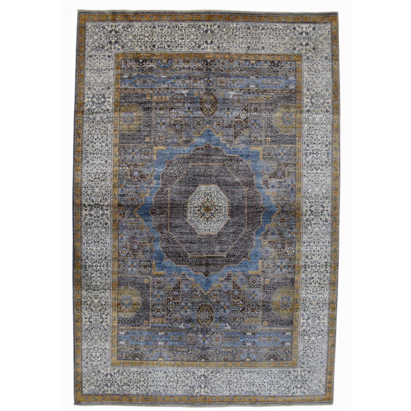 Hand Knotted Wool Area Rug in Silver And White, Rectangle 4'10" x 7'