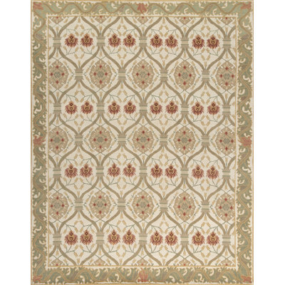 Savannah Wool Oriental Area Rug in Khaki/Tan/Yellow/Gold