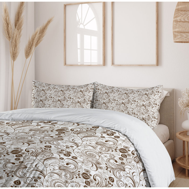 No Duvet Cover, Queen Duvet Cover + 2 Standard Shams