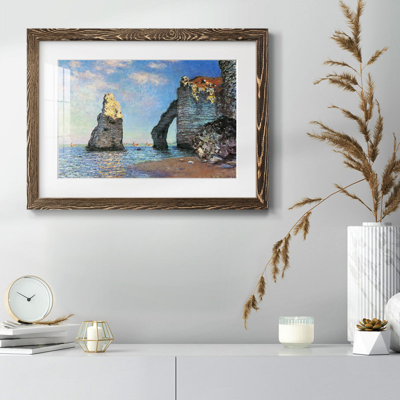 Les falaises rocheuses d'Étretat par Monet, H 18 po x l 26 po x P 1,5 po, Noyer