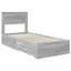 Bed-1821535534