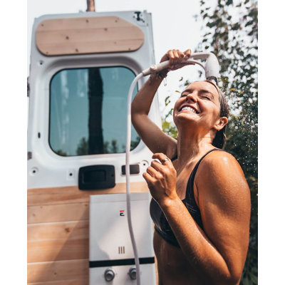Eccotemp Luxe 1.5 GPM Portable Outdoor Tankless Water Heater