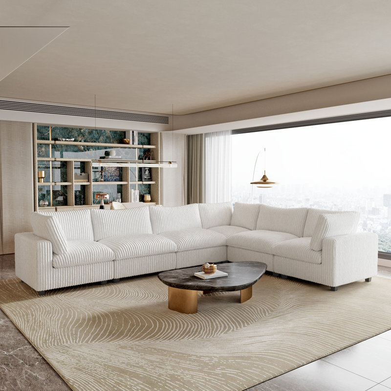 Upholstered L-Shaped Sectional, Fausse fourrure beige