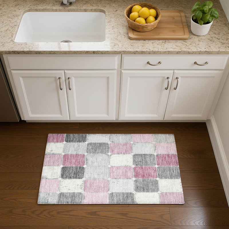 Premium Machine Washable Tiana Geometric Rug, Rectangle 1'8" x 2'6"