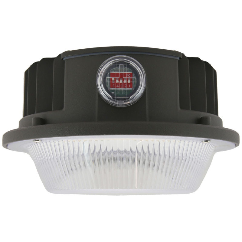 Éclairage de sécurité Sunlite 49148 à DEL avec luminaire de contrôle photo, fixation sur mât