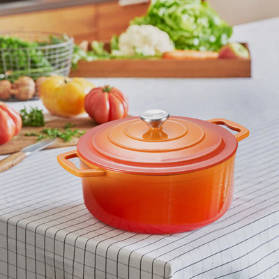 Cocotte ronde en fonte Chef Power 5QT